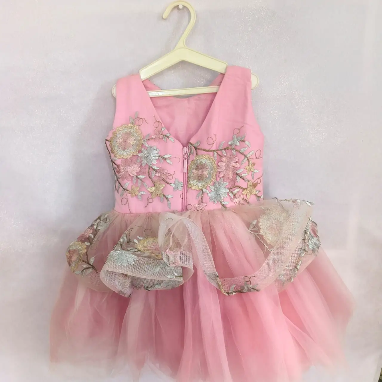 Floral Princess Dress (Ages 3–4)